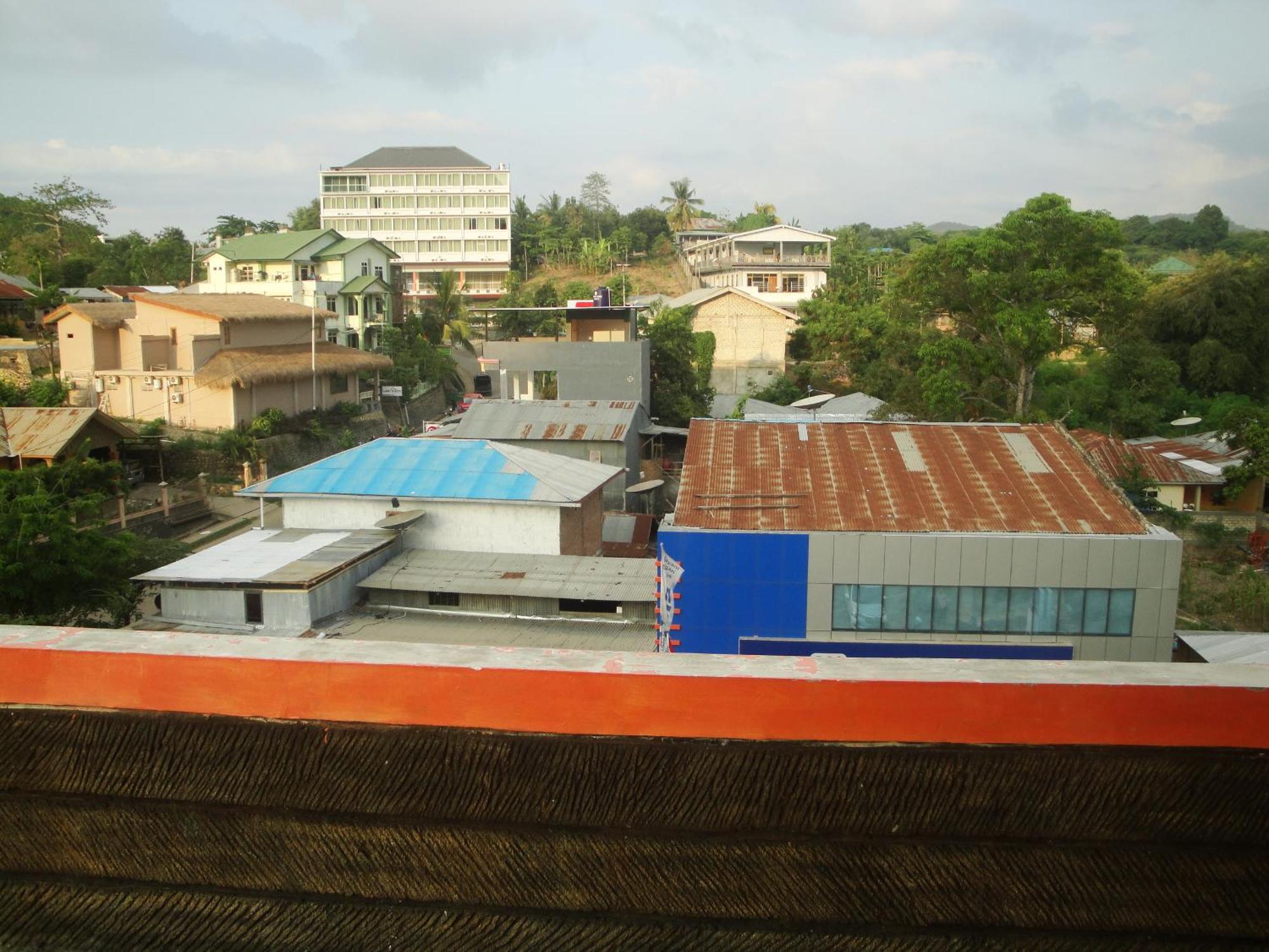 Pagi Hotel Labuan Bajo Luaran gambar